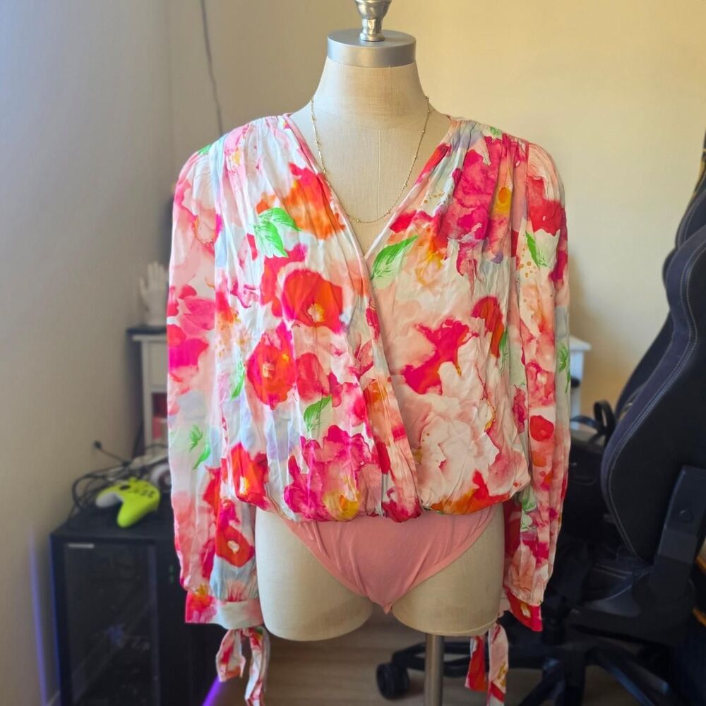 Fashion-to-figure Women's multi Blouse